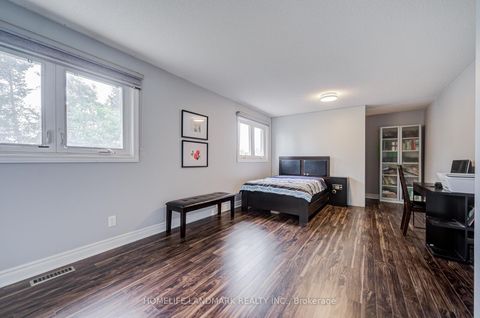 Photo 21 at 35 Royal Palm Drive, Yorkhill, Vaughan