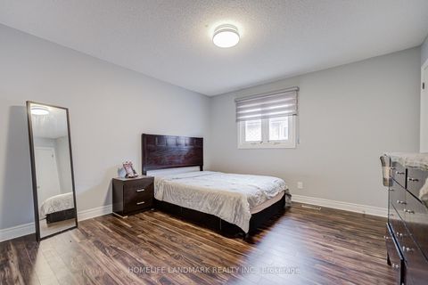 Photo 23 at 35 Royal Palm Drive, Yorkhill, Vaughan
