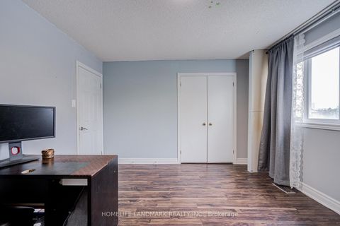 Photo 29 at 35 Royal Palm Drive, Yorkhill, Vaughan