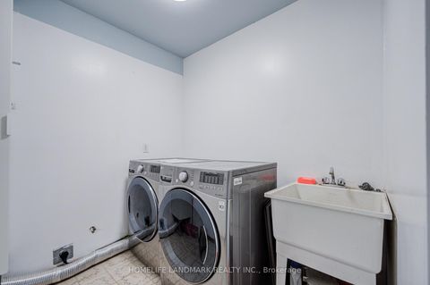 Photo 40 at 35 Royal Palm Drive, Yorkhill, Vaughan