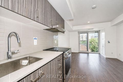 Photo 3 at 610 - 219 Dundas Street E, Moss Park, Toronto