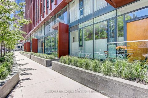 Photo 21 at 106 - 32 DAVENPORT Road, Annex, Toronto
