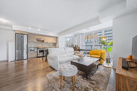 Photo 10 at 1411 - 87 Peter Street, Waterfront Communities C1, Toronto