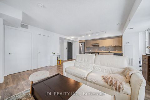 Photo 12 at 1411 - 87 Peter Street, Waterfront Communities C1, Toronto