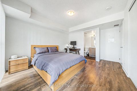 Photo 16 at 1411 - 87 Peter Street, Waterfront Communities C1, Toronto