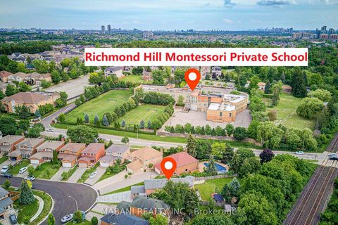 Photo 4 at 38 Marchwood Crescent, Harding, Richmond Hill