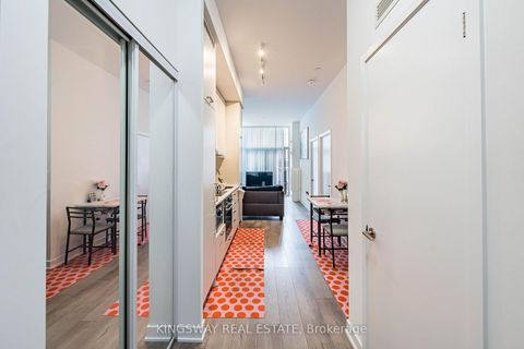 Photo 7 at 203 - 38 Honeycrisp Crescent, Vaughan Corporate Centre, Vaughan