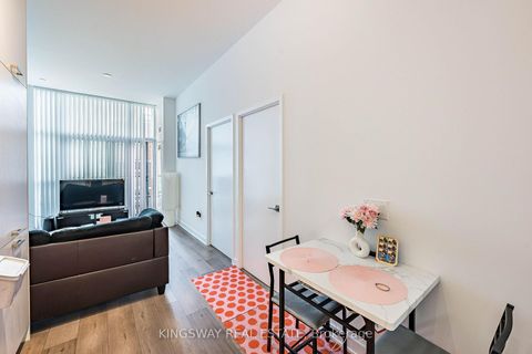 Photo 9 at 203 - 38 Honeycrisp Crescent, Vaughan Corporate Centre, Vaughan