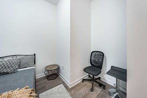 Photo 21 at 203 - 38 Honeycrisp Crescent, Vaughan Corporate Centre, Vaughan