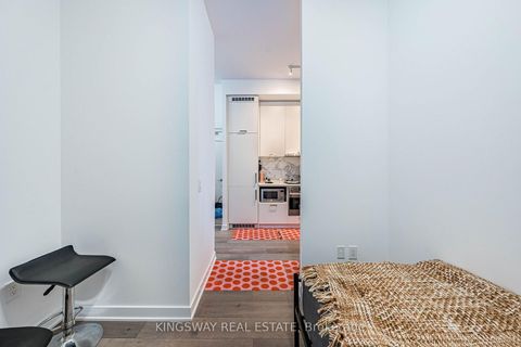 Photo 22 at 203 - 38 Honeycrisp Crescent, Vaughan Corporate Centre, Vaughan