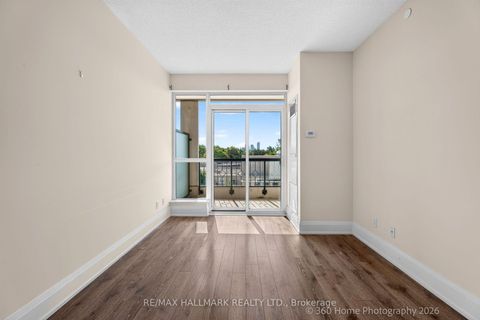 Photo 16 at 711 - 2 Old Mill Drive, Swansea, Toronto