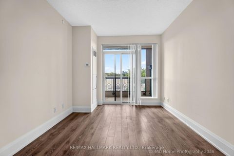 Photo 18 at 712 - 2 Old Mill Drive, Swansea, Toronto