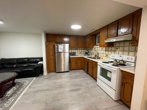 Photo 13 at 170 Gracefield Avenue, Maple Leaf, Toronto
