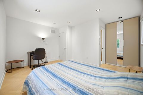 Photo 21 at 19 Jacinta Drive, Rustic, Toronto