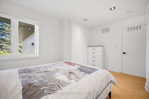 Photo 26 at 19 Jacinta Drive, Rustic, Toronto