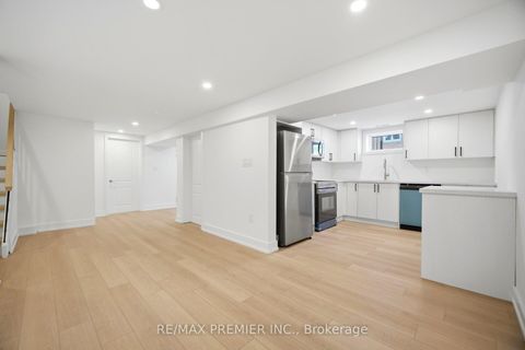 Photo 33 at 19 Jacinta Drive, Rustic, Toronto