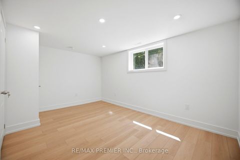 Photo 41 at 19 Jacinta Drive, Rustic, Toronto