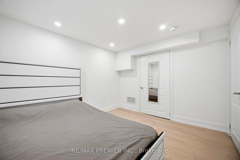 Photo 43 at 19 Jacinta Drive, Rustic, Toronto