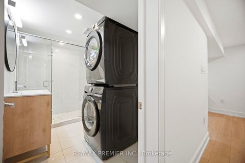 Photo 44 at 19 Jacinta Drive, Rustic, Toronto