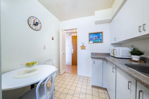 Photo 4 at 2006 - 1350 York Mills Road, Donalda, Toronto