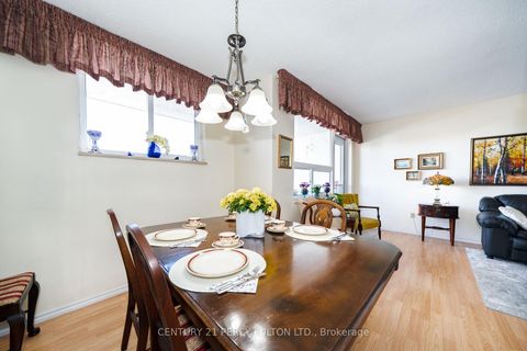 Photo 7 at 2006 - 1350 York Mills Road, Donalda, Toronto