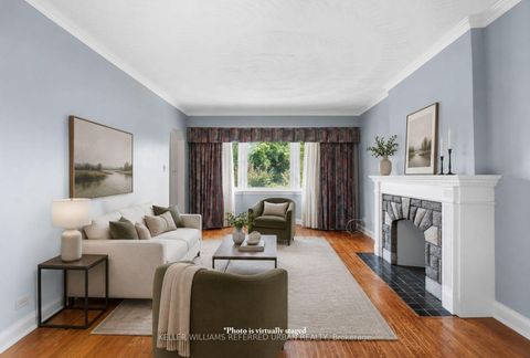 Photo 2 at 114 Gracefield Avenue, Maple Leaf, Toronto