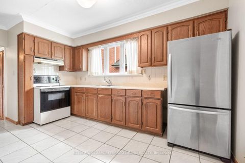 Photo 19 at 114 Gracefield Avenue, Maple Leaf, Toronto
