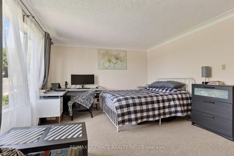 Photo 8 at 177 Varsity Road, Lambton Baby Point, Toronto