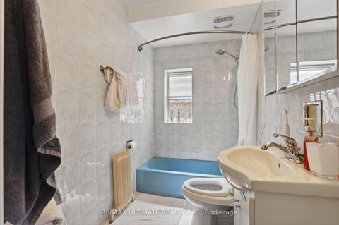 Photo 10 at 177 Varsity Road, Lambton Baby Point, Toronto