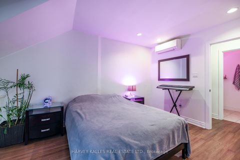 Photo 14 at 530 Richmond Street W, Waterfront Communities C1, Toronto