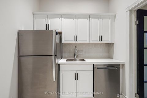 Photo 24 at 530 Richmond Street W, Waterfront Communities C1, Toronto
