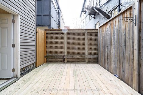 Photo 31 at 530 Richmond Street W, Waterfront Communities C1, Toronto