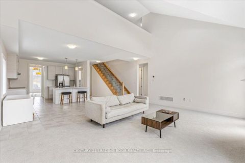 Photo 12 at 38 PALMIRA Drive, Sutton & Jackson's Point, Georgina