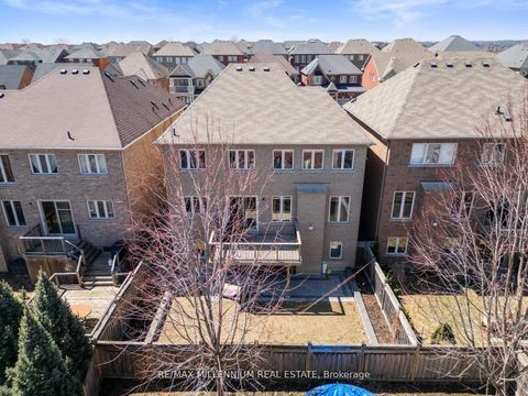 Photo 46 at 433 Mavrinac Boulevard, Bayview Northeast, Aurora