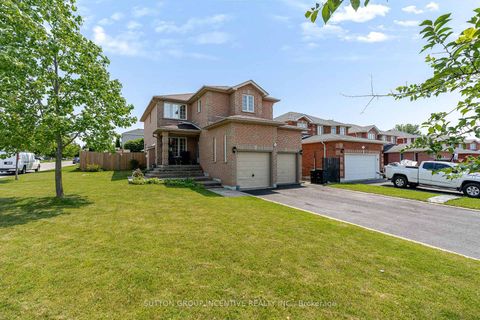 Photo 1 at 17 Shaina Court, Painswick South, Barrie