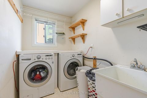 Photo 26 at 17 Shaina Court, Painswick South, Barrie