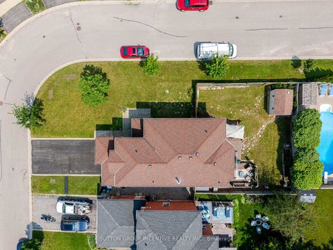 Photo 37 at 17 Shaina Court, Painswick South, Barrie