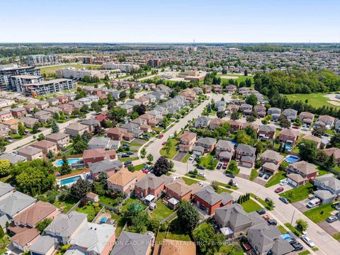 Photo 38 at 17 Shaina Court, Painswick South, Barrie