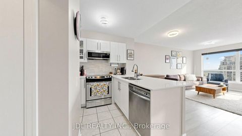 Photo 7 at 2005 - 21 Hillcrest Avenue, Willowdale East, Toronto