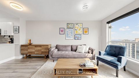 Photo 8 at 2005 - 21 Hillcrest Avenue, Willowdale East, Toronto