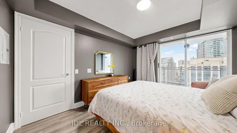 Photo 9 at 2005 - 21 Hillcrest Avenue, Willowdale East, Toronto