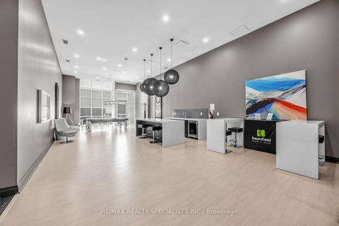 Photo 1 at 301 - 125 Western Battery Road, Niagara, Toronto