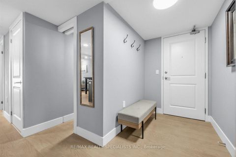 Photo 5 at 301 - 125 Western Battery Road, Niagara, Toronto