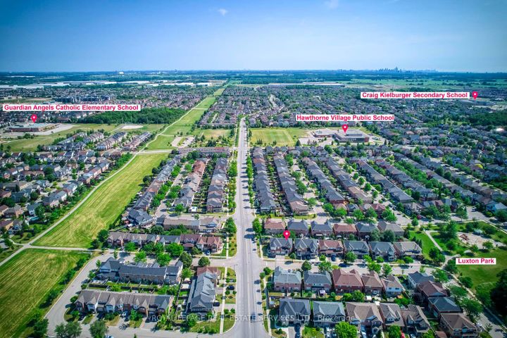 Photo 10 at 916 McNair Circle, BE Beaty, Milton
