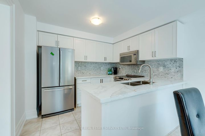 Photo 25 at 916 McNair Circle, BE Beaty, Milton