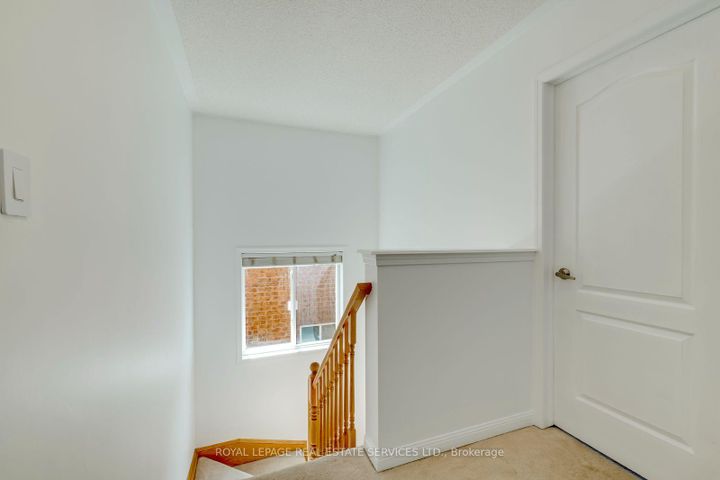 Photo 32 at 916 McNair Circle, BE Beaty, Milton