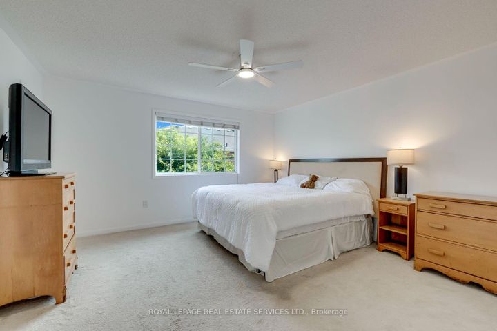 Photo 33 at 916 McNair Circle, BE Beaty, Milton
