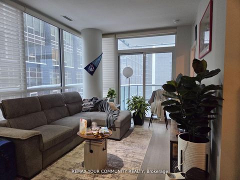 Photo 2 at 1208 - 8 Mercer Street, Waterfront Communities C1, Toronto