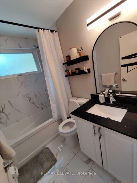 Photo 10 at 302 Demaine Crescent, Crosby, Richmond Hill