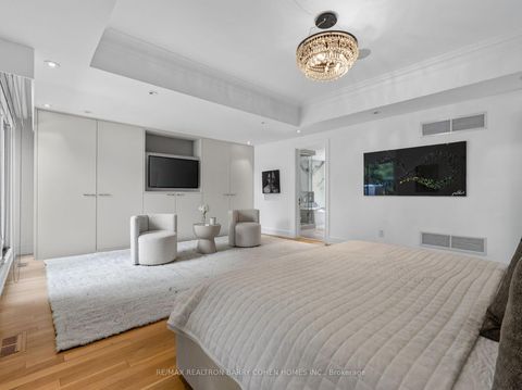 Photo 19 at 7 Glen Rush Boulevard, Nortown, Toronto